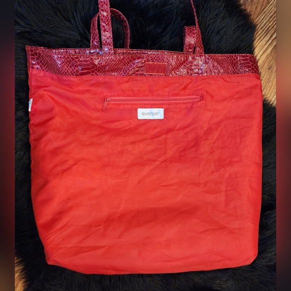 Avenue Burgundy Faux Snakeskin Tote Bag - Picture 9 of 10